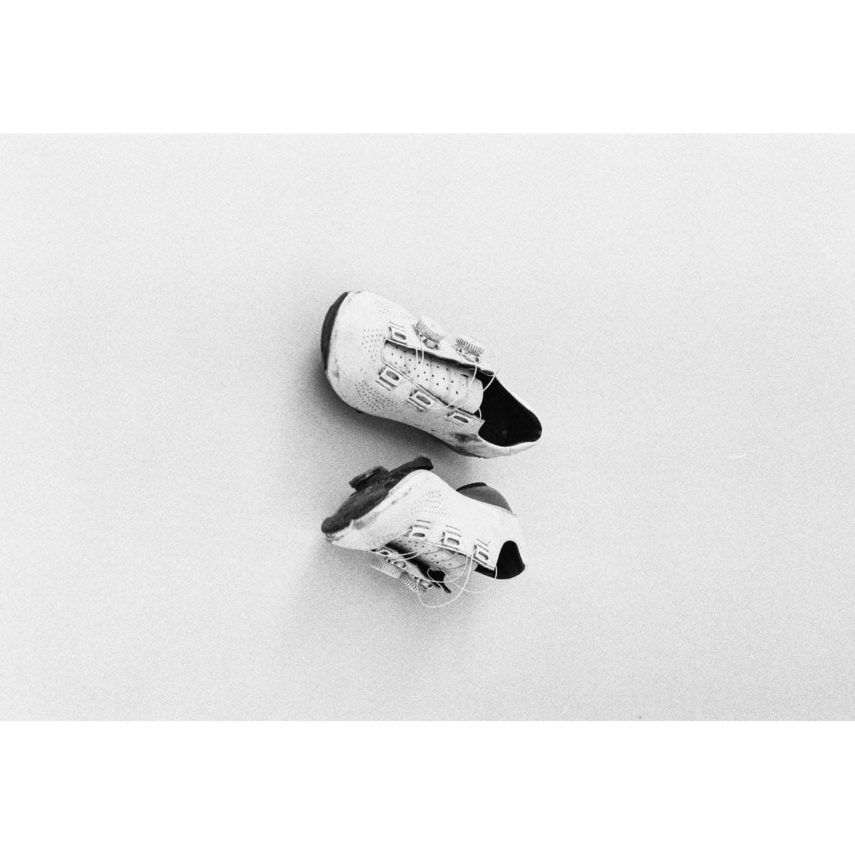 Miles left behind - Lukas Piel