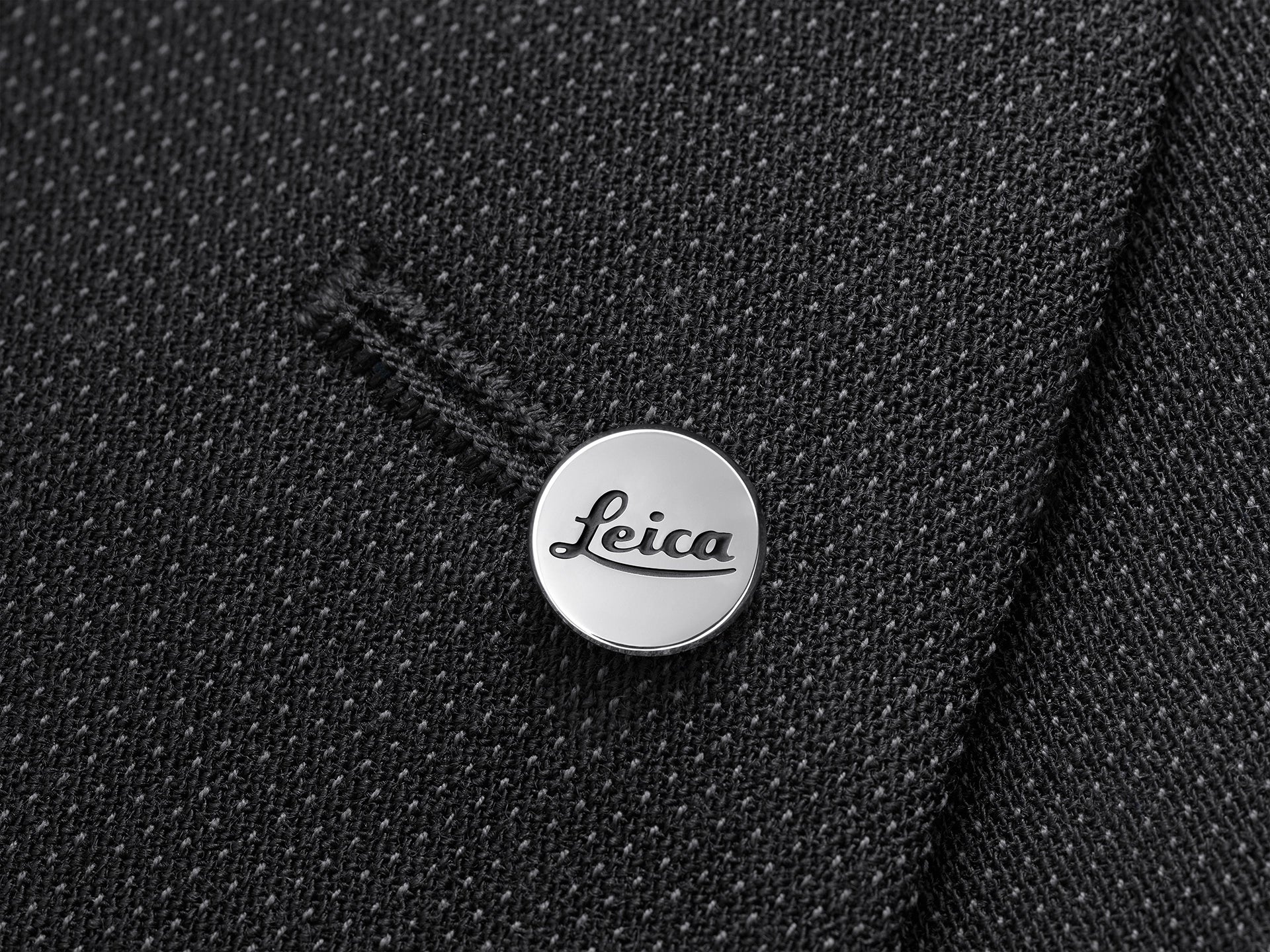 Leica Pin