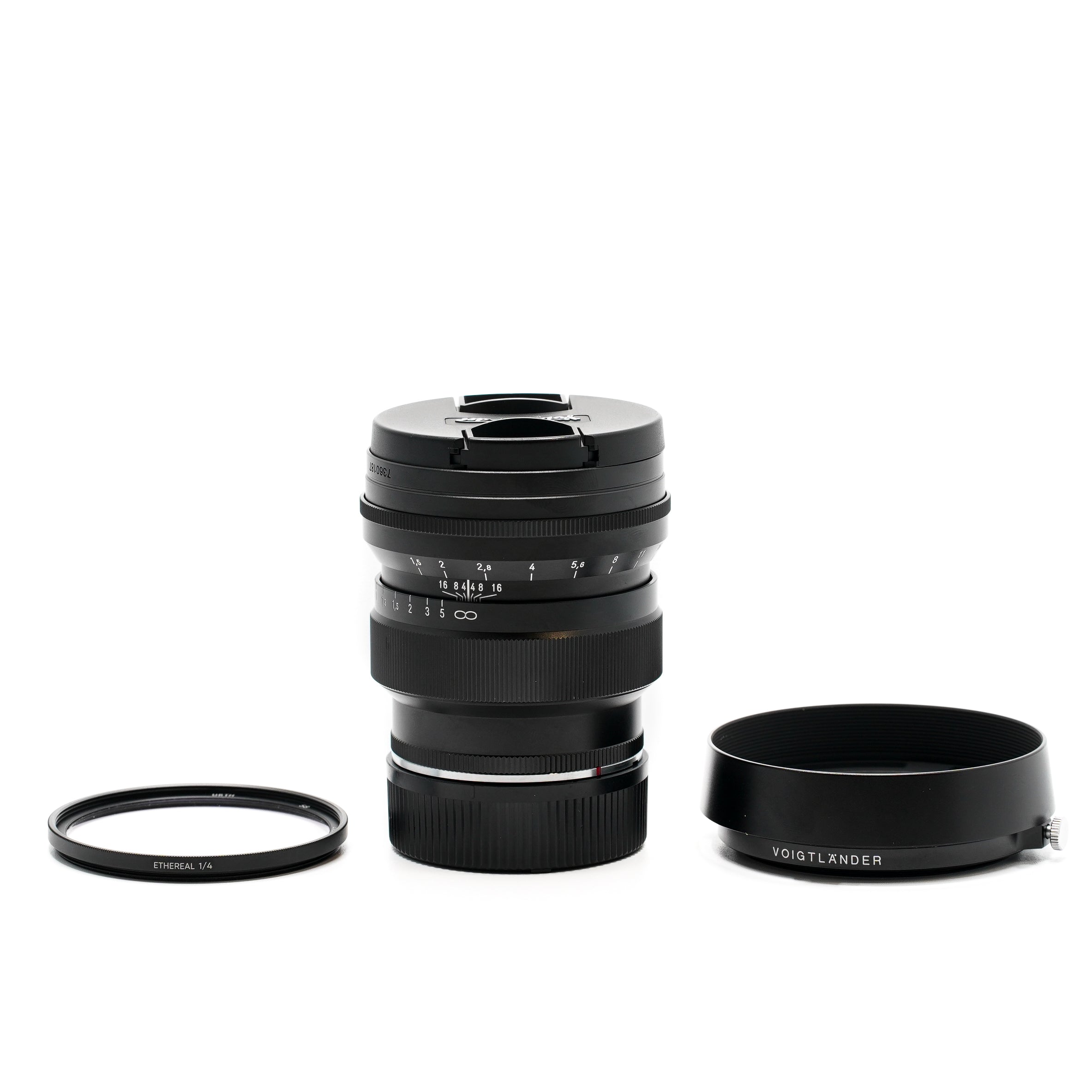 Voigtländer Nokton f/1.5 75mm