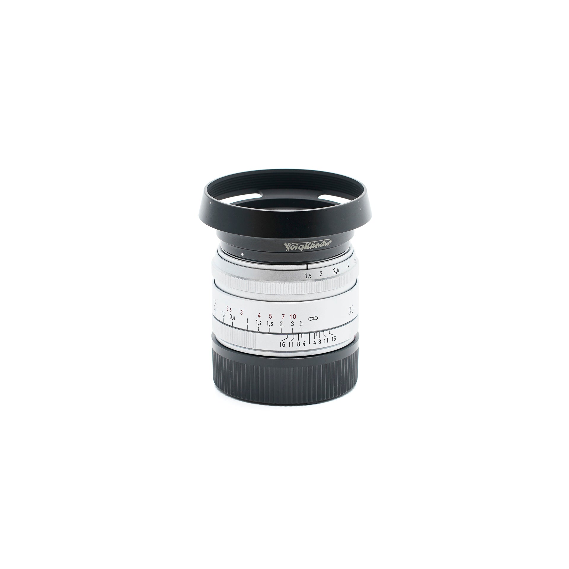 Voigtländer Nokton 35mm F1.5 Silber mit Gegenlichtblende LH-4N