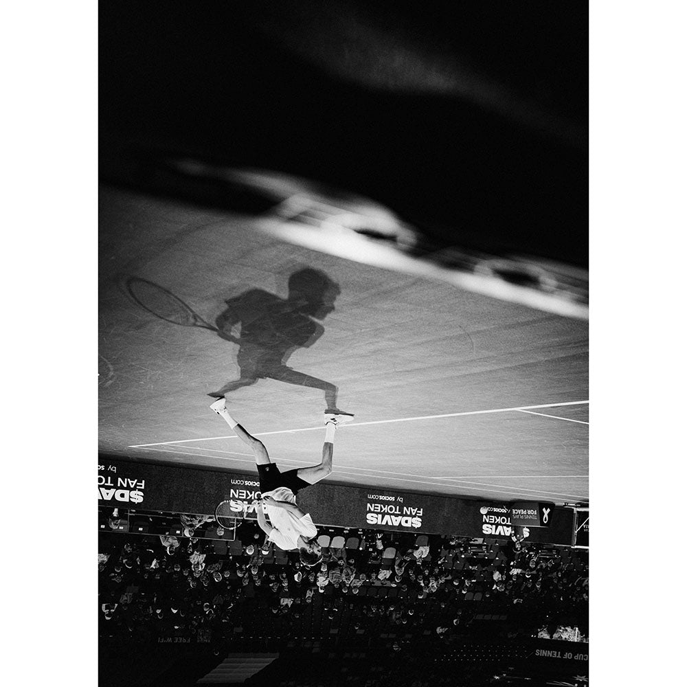 The Shadow of Oscar Otte and Oscar Otte, Hamburg, 2022 - Philipp Reinhard