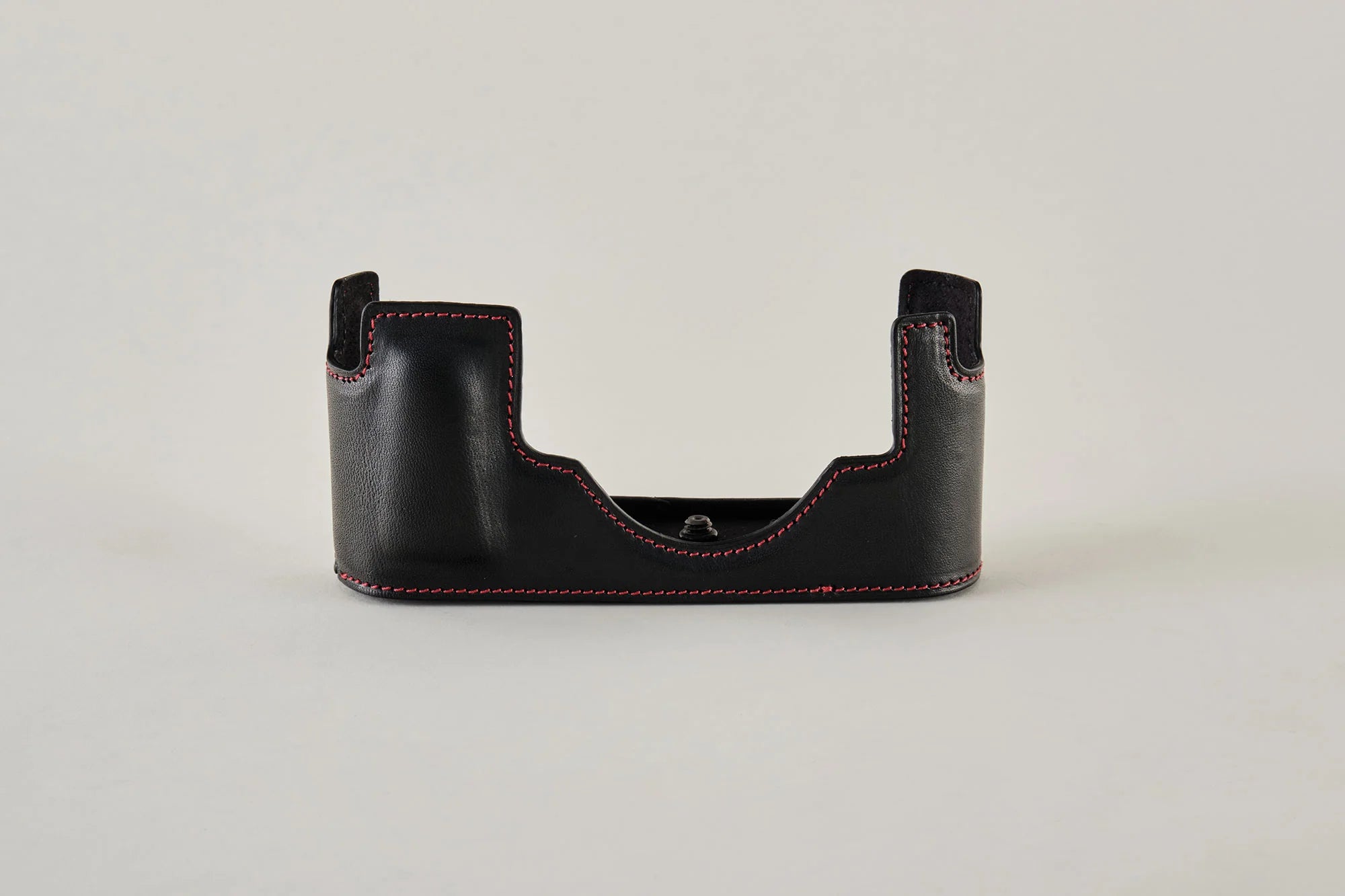 Oberwerth Half Case M11 Classic Line schwarz/rote Naht