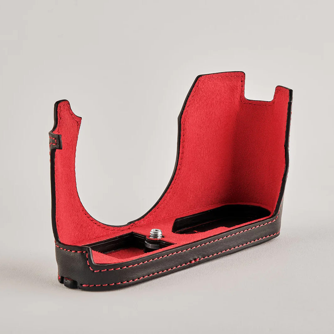 Oberwerth Tag Case Q3 Classic Line Leather Black/Red Stitching