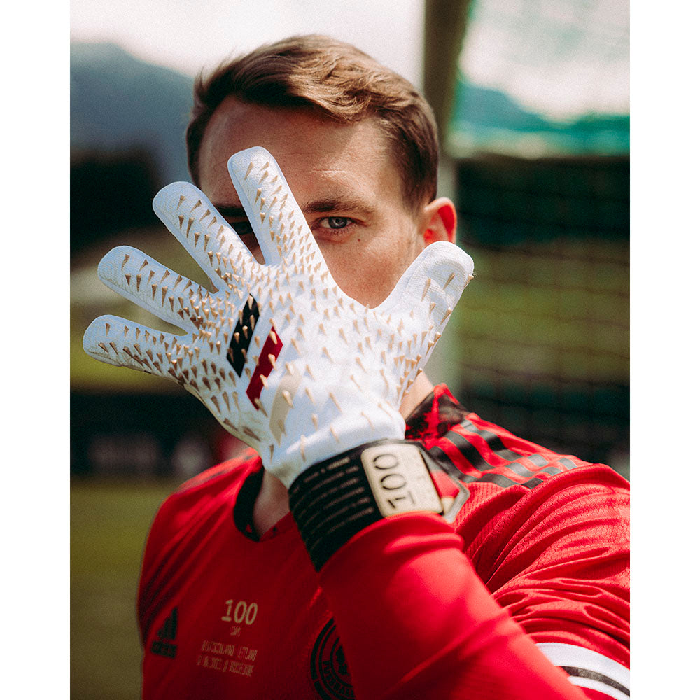 Manuel Neuer before his 100th international match, Seefeld, 2021 - Philipp Reinhard