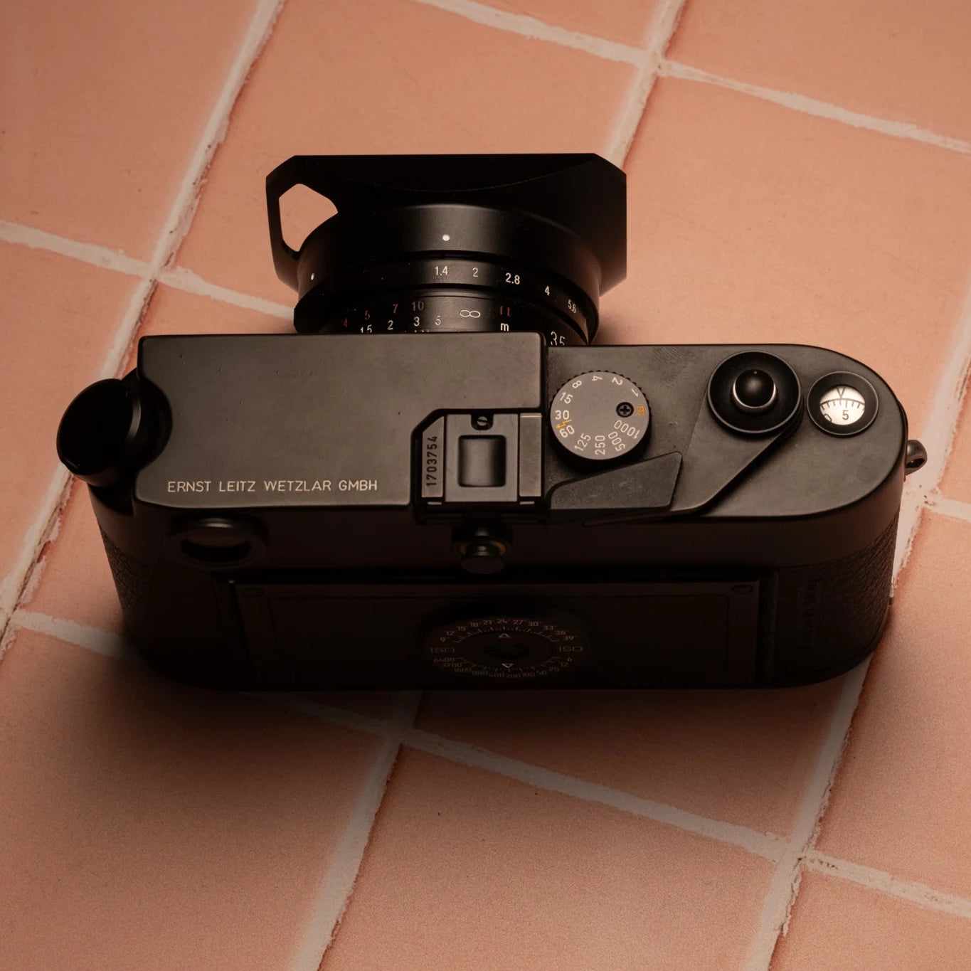 Squarehood - Gegenlichtblende für Nokton (LH-6)