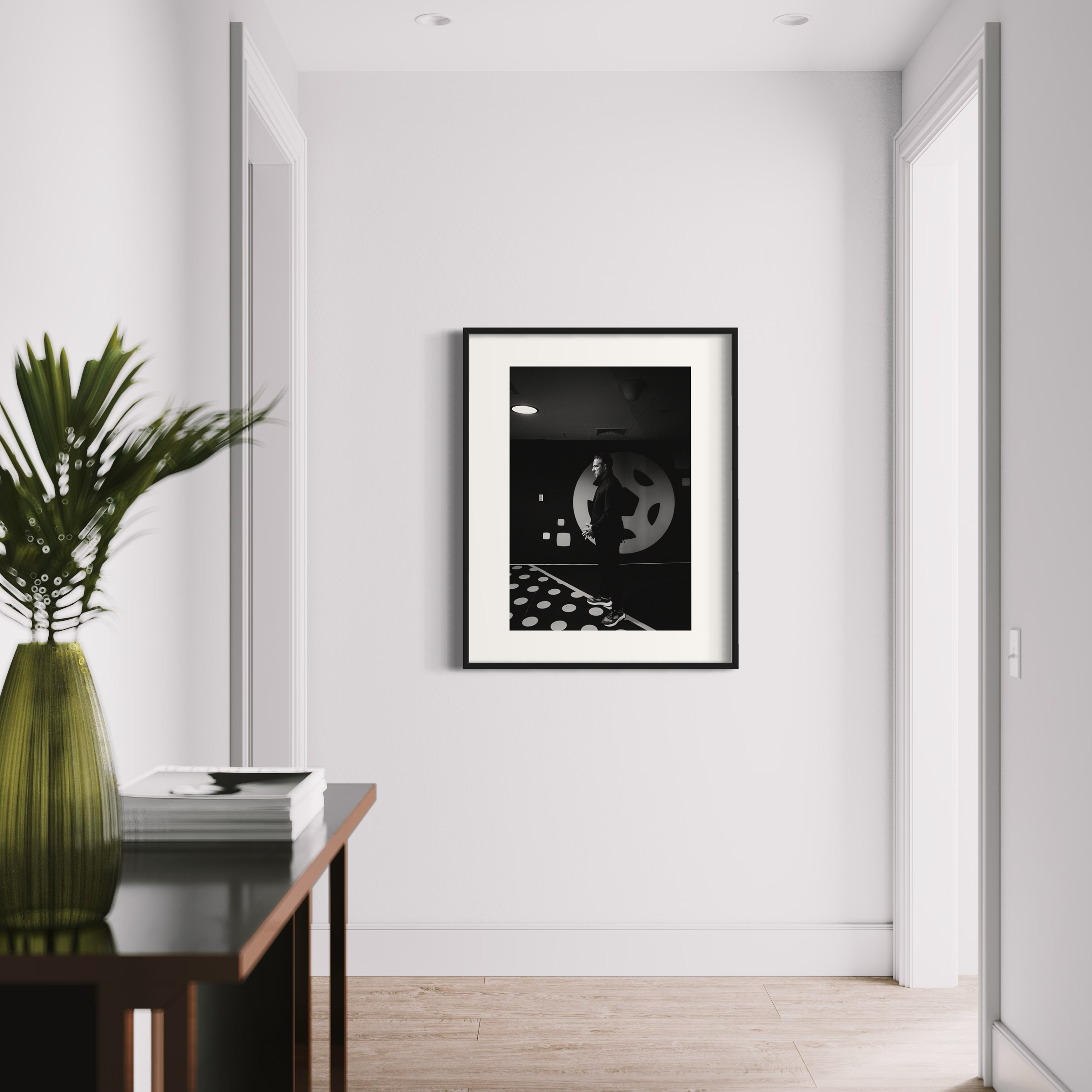 Hansi Flick in the (player) tunnel, Ar-Rayyan, 2022 - Philipp Reinhard