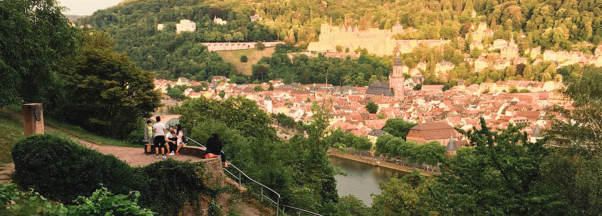 Frühling in Heidelberg: Die perfekte Zeit für atemberaubende Fotomotive mit einer Leica