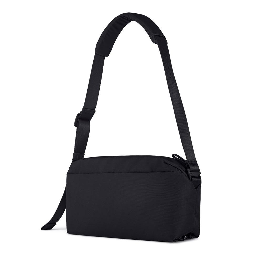 Urth Dolomite Sling Bag 8L