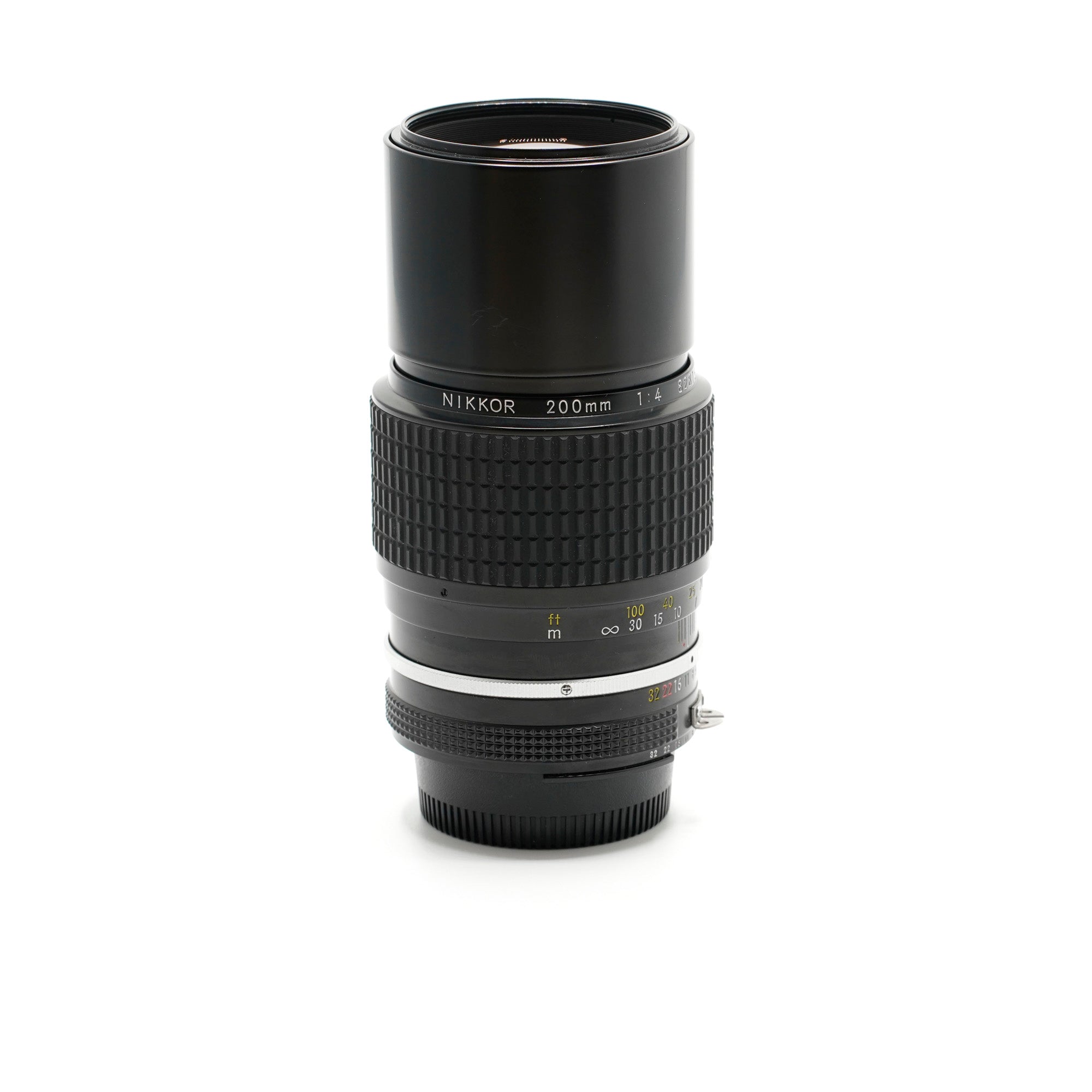 Nikon Nikkor AI 200mm F4 mit Telekonverter TC-200