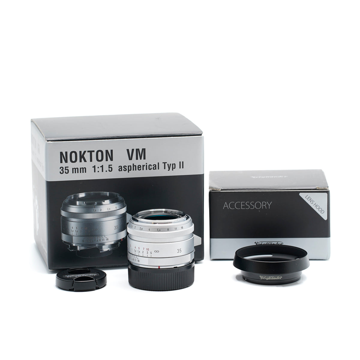 Voigtländer Nokton 35mm F1.5 Silber mit Gegenlichtblende LH-4N
