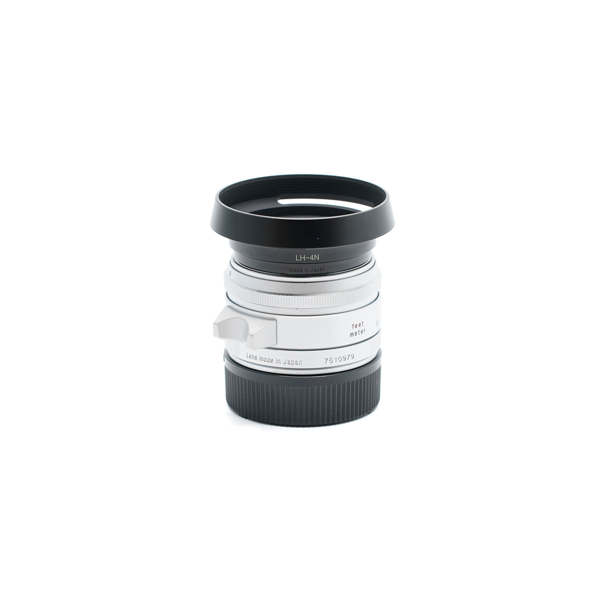 Voigtländer Nokton 35mm F1.5 Silber mit Gegenlichtblende LH-4N