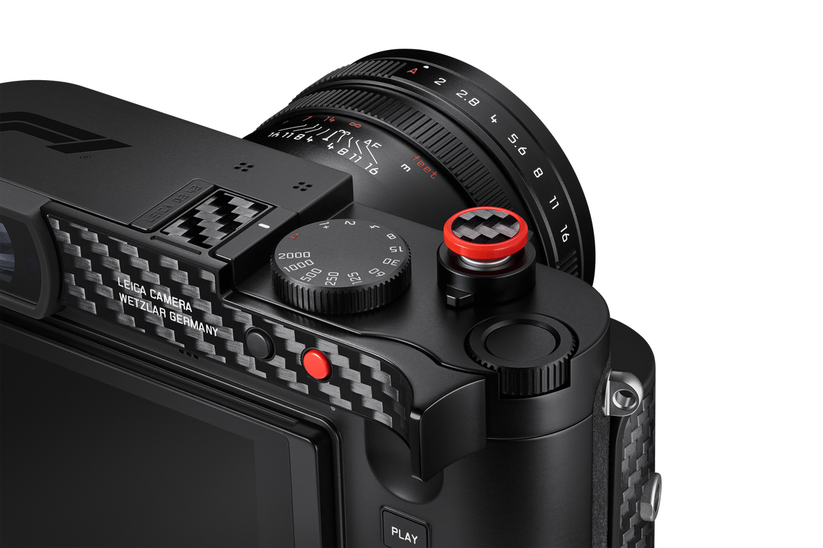 Leica Q3 43 Formula 1® Edition The Art of Speed